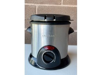 Presto Mini Deep Fryer With Power Cable & Basket