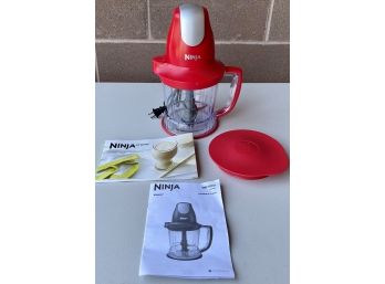 Ninja Storm QB751Q Blender With Owners Guide & Recipe Booklet