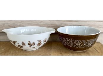 Vintage Pyrex Early American Bowls Both 8.5' (1) With Pour Handles