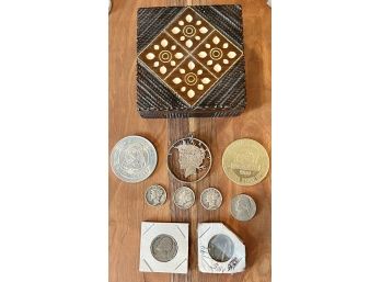 Vintage Tramp Art Small Box With Assorted 1943 -1944 Dimes, Peace Dollar Pendant, Vintage Nickels & Tokens