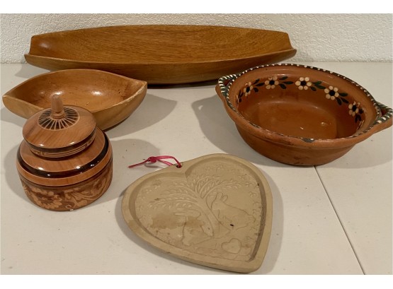 (3) Wooden Bowls, Pottery Bowl, And Bunny Cookie Press