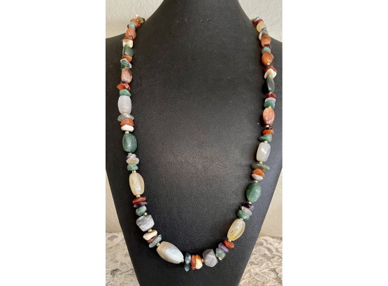 Gorgeous Natural Agate Stone Necklace Including, Carnelian And Jade Graduated Stones