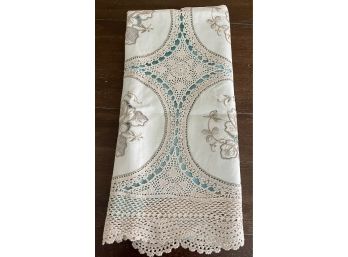 Gorgeous Crochet And Embroidered Antique Linen