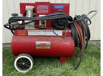 Sanborn Manufacturing Co. Model 44A100-14 (14) Gallon Air Compressor With Hose