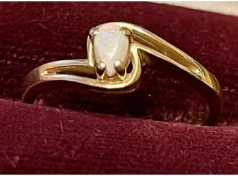 14K Gold Ring & White Opal Ring, Opal .16 Ct, Ring Size 6.5 Weighs 2.23 Grams Has Appraisal