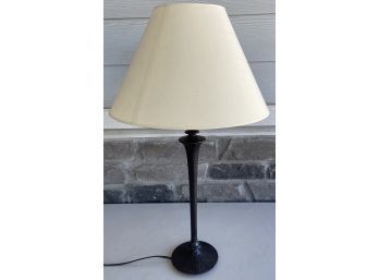 Metal Base 3-way Table Lamp With White Material Shade