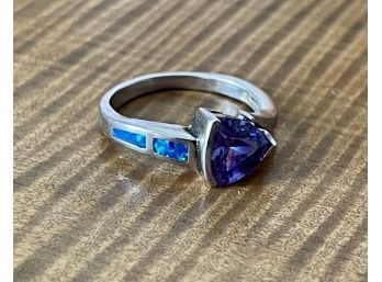 AK 925 Sterling Silver Trillion Cut Fire Opal And Amethyst Ring Size 7 - 3.6 Grams