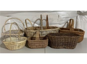 (11) Assorted Size Baskets