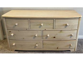 Stanley Furniture Company Solid Pine Wood 7-drawer Dresser