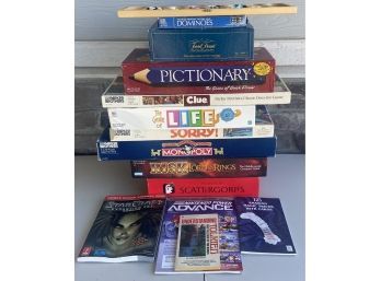 Assorted Lot Of Board Games And Game Manuals - Nintendo, Starcraft, Life, Risk, Monopoly, And More