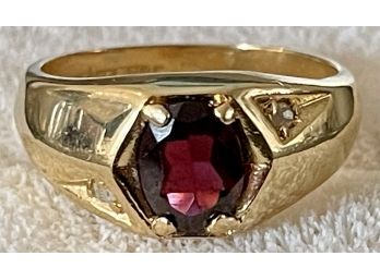 Vintage 24kt HGE LIND Gold Tone Ring Size 8  Dark Red Stone Small Diamond Side Stones