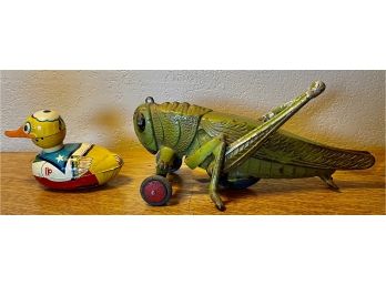 Antique Die Cast Hubley Grasshopper On Wheels And Japan Duck On Wheels  (as Is)