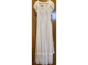 Vintage Gunne Sax Maxi White Cotton And Lace Dress With Tie Back Size 7