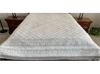 Queen Size 100 Percent Cotton Bed Spread Grey And White By Sonoma