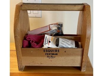 Esquire Foot Man Shoe Polishing Kit - Polishes, Laces, And Accessories