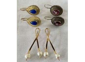 (3) Pairs Of Earrings (1)sterling Silver & Blue Lapis (1)sterling Silver & Garnit (1)gold Tone W/ Faux Pearls