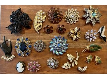 Vintage Collection Of Brooch & Pins Aurora Borealis, Jade Stone, Germany, Some With Matching Earrings