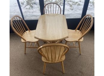 Vintage Solid Wood Drop Leaf Table With (4) Chairs