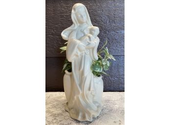 Mid Century Hull Pottery USA Planter Madonna Mother Mary And Jesus