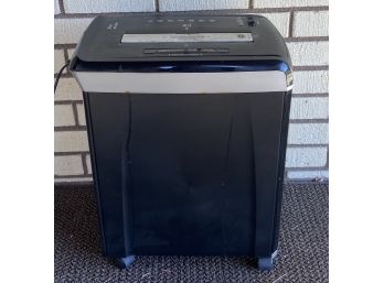 Ativa MD 1250 Paper Shredder With Power Cable