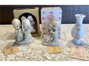 (3) Vintage Precious Moments 'growing In Grace', 'bride And Groom', 'love Is Kind' Vase