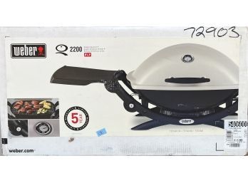 Weber Q 2200 Outdoor Gas Grill New In Box