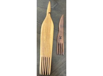 2 Navajo Hand Made Vintage Weaving Combs