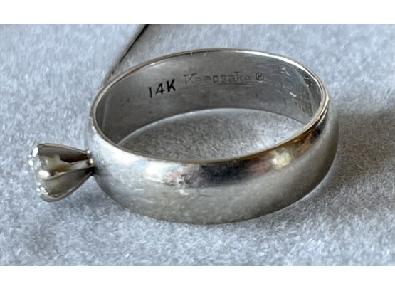 14k White Gold And Diamond Keepsake Wedding Ring Size 8 - Weighs 4.9 Grams