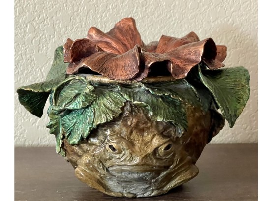 Gorgeous Sharles Bronze Frog Bowl With Flower Top (removable) And Firefly