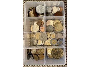 Large Collection Of Foreign Coins - Mexico, Canada, And More