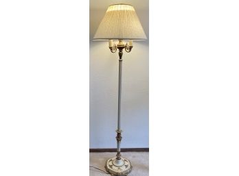 Pretty Rembrandt Brass & Antique White Enamel Painted 4-bulb Lamp With Glass & Fabric Shade (works)