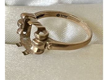 Antique 10K Gold Ring Setting (no Stone)  Size 6.5 And Weighs 3.4 Grams