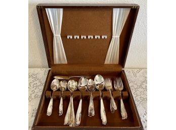WM Rogers MFG Co. Extra Plate Original Silver Plate Silverware Set With Box