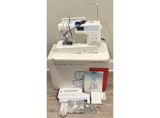 Janome Memory Craft 6600 Quilting Machine With Original Box And Accessories