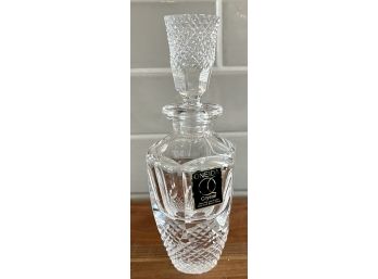 Gorgeous Vintage Oneida 24 Lead Crystal Perfume Bottle With Diamond Pattern Base And Stopper