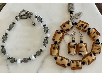 (2) Stone And Art Glass Bracelets  (1) Quartz Stone And Bead - (1) One Square Glass Animal Print With Earrings