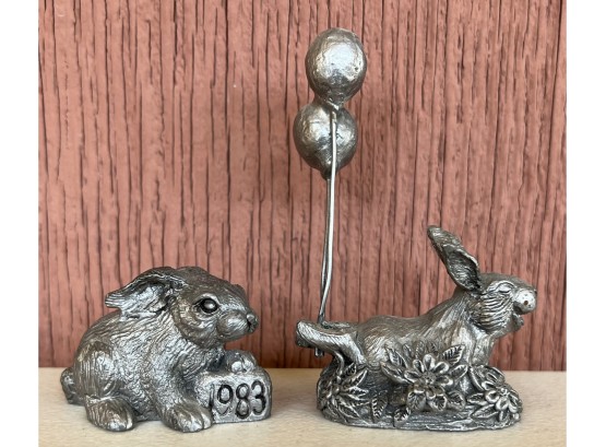 (2) Bunny Figurines By Michael Ricker - 3105/3200