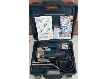 Bosch 1587AVS Corded Jigsaw With Case, Blades, And Manual
