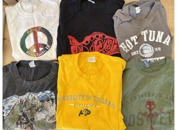 Lot Of Vintage Graphic T-shirts - Hot Tuna, Happy Valley Pa, Roswell, CU Size Medium/large