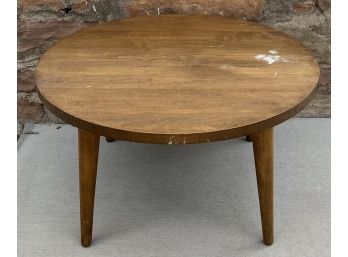 Mid Century Modern Peg Leg Round Wood Coffee Table (as Is)