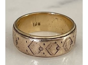 Antique 14k Yellow Gold Etched Ring Size 5.5 - Weighs 5.4 Grams