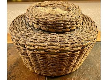 Vintage Hand Woven Basket With Lid