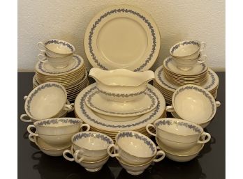 Royal Oak Green By Lenox Complete 8 Piece Set - Soup Bowls, Cups, Saucers, Dinner And Side Plates
