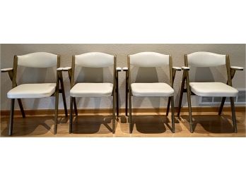 (4) Mid Century Modern Coronet Wonderfold White Naugahyde Padded Chair Style 240-A