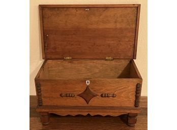 Small Vintage Wooden Chest With Carved Feet And Accents NO KEY