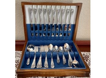 W.M. Rogers & Son Vintage Silver Plate Jubilee Flatware Set With Original Box And COA