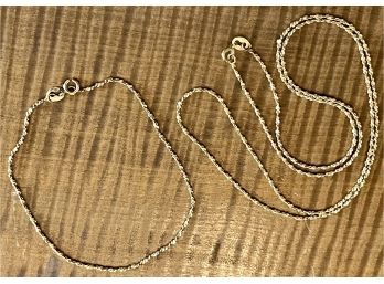 14K Gold Chain Necklace And Bracelet (as Is) Total Weight 4.1 Grams