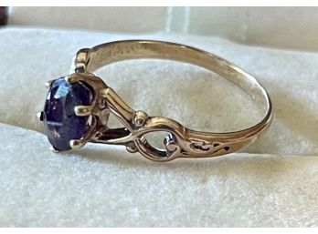 Antique 10K Gold And Amethyst Ring Stamped WWW - Size 5.5 - 1.6g
