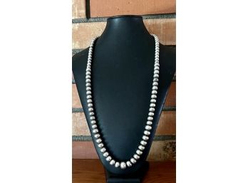 Gorgeous Vintage Sterling Silver Navajo Graduated Bench Bead Necklace 28' Long Total Weight 73.6 Grams