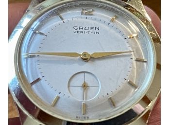 Vintage Gruen Veri-thin Men's Gold Tone Wrist Watch